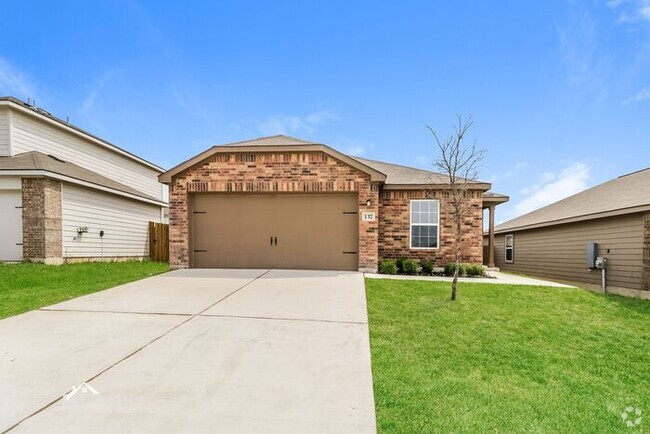 Building Photo - Now Available! Rental