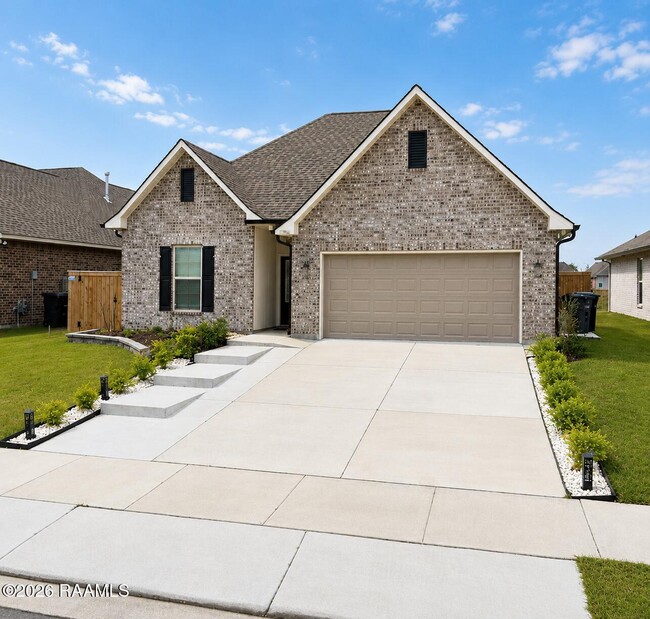 Building Photo - 10966 Denali Ave