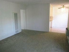 The Charter House Apartments