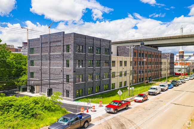 Building Photo - The Oliver Rental