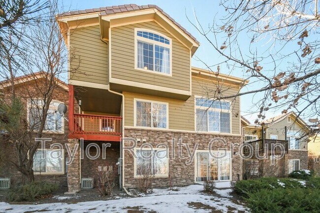 Photo - 22951 E Roxbury Dr