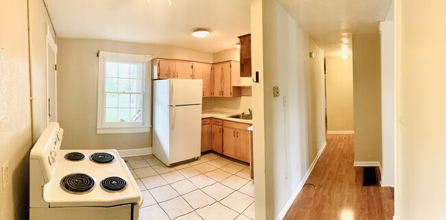 Photo - 538 E Market St Unidad 2