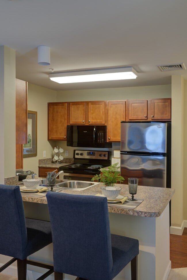 University Heights Apartments For Rent in Hooksett, NH