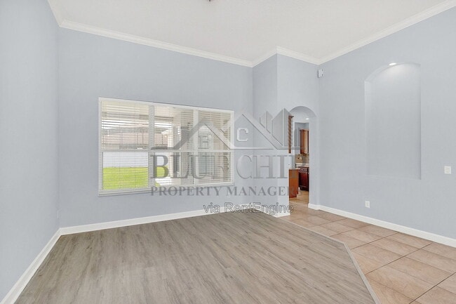 Photo - 10074 Iverson Dr