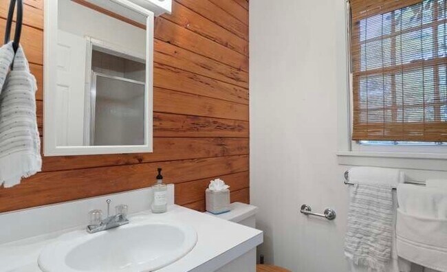 Photo - 1115 St Ann St