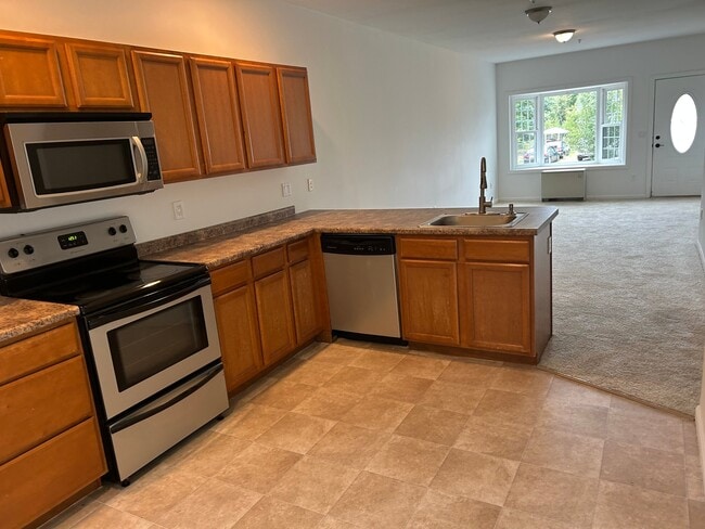 Photo - 110 Trinity Cir
