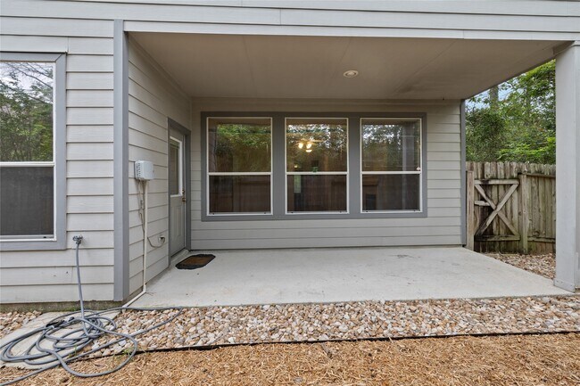 Building Photo - 107 W Burberry Cir