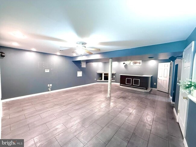 Photo - 8834 Chiswick Ct