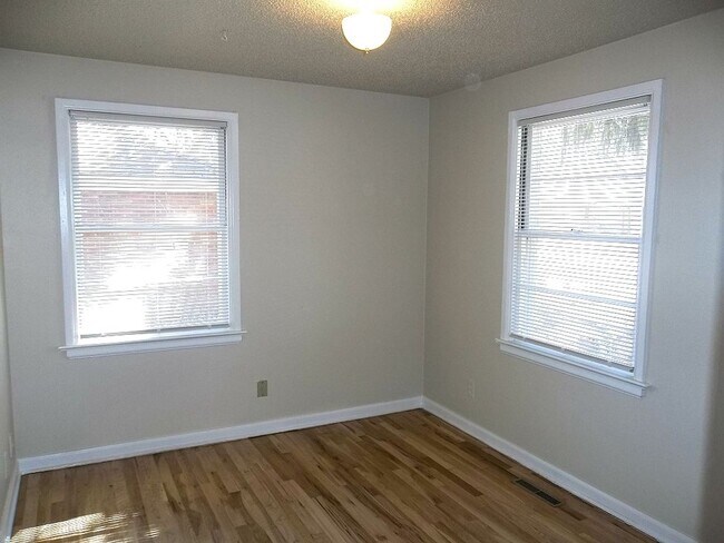 Photo - Cozy Bungalow Living Close to It All — Move In and Save $500!