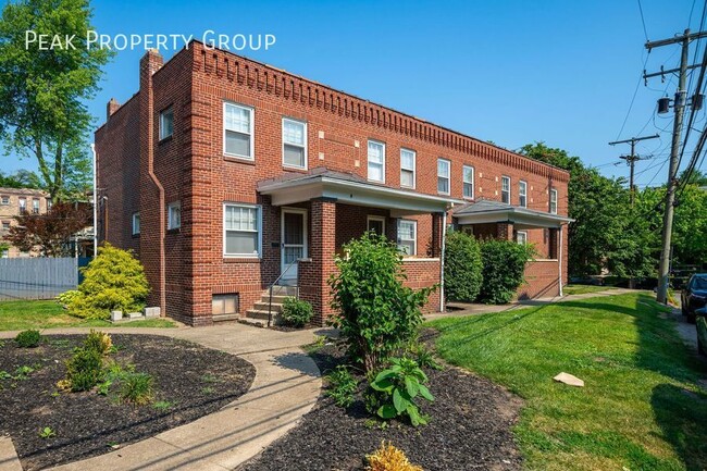 Building Photo - 83 W. First Avenue-2 Bedroom Unit 2 Bedroom Rental