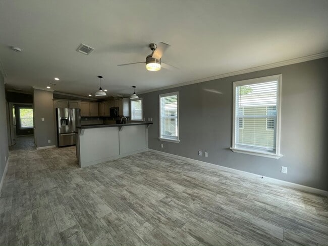 Photo - 5558 Whistling Tree Ln