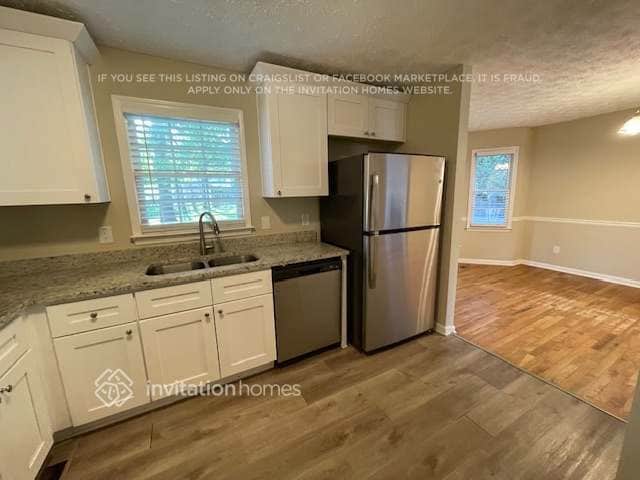 Photo - 425 Austin Dr