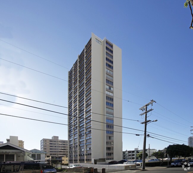 Photo - Makiki Royal