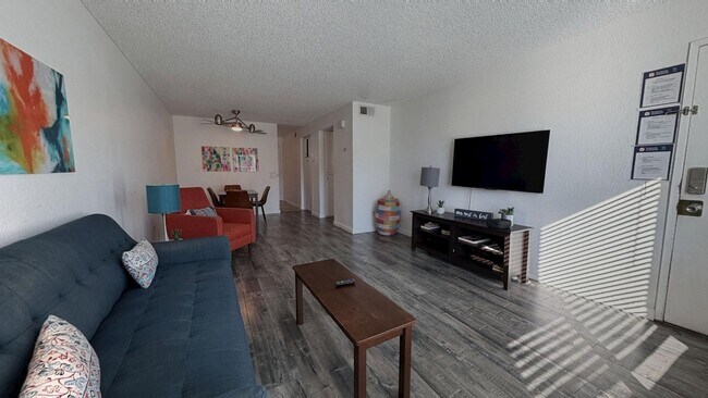 Photo - 511 E Brockton Ave Unit B