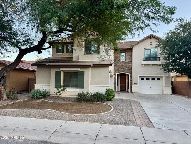 Building Photo - 3641 E Kingbird Pl