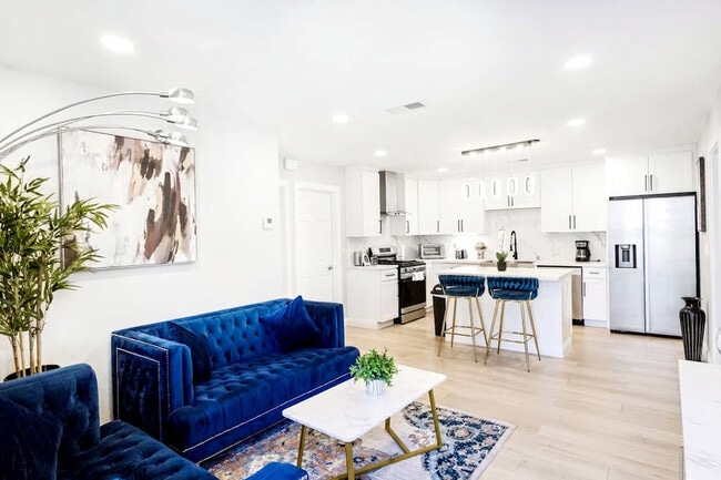 Building Photo - 8356 Adams St Unit ID1471791P