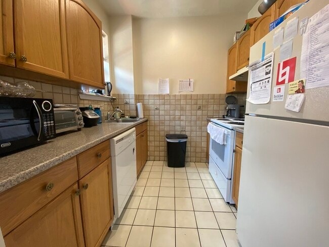 Photo - 52 Gainsborough St Condo Unit 2
