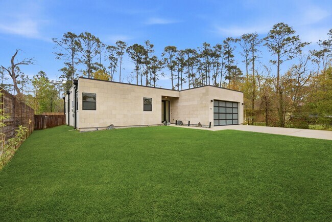 Photo - 1530 Primrose St