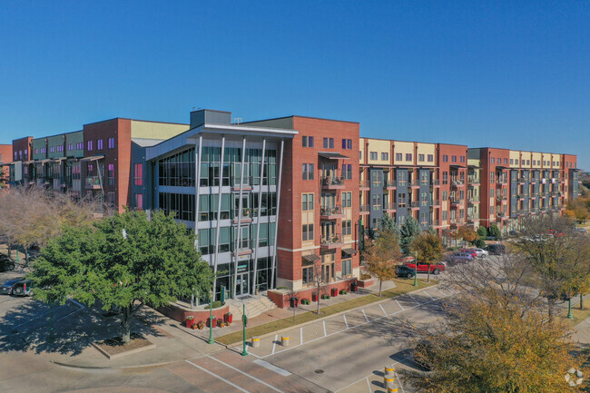 Building Photo - Arthouse