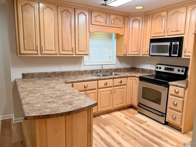 4367 Maysville Rd NE
