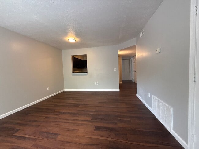 Photo - 2702 Greenwood Ave Unit 2702 Greenwood Ave #4