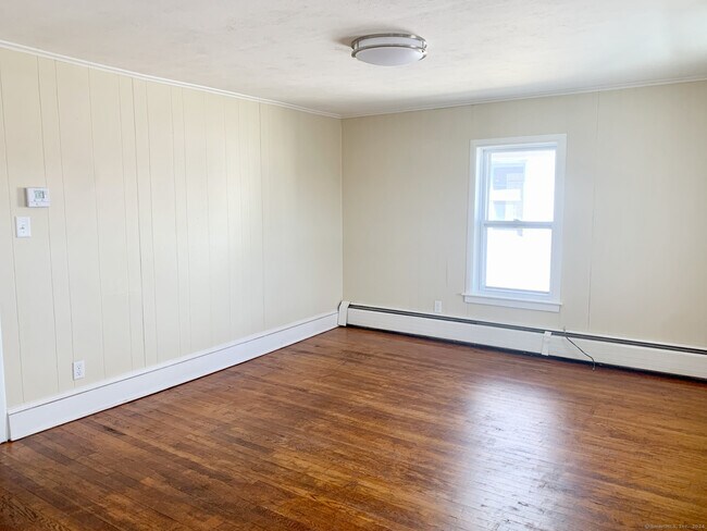 Photo - 132 N Elm St Unit U2