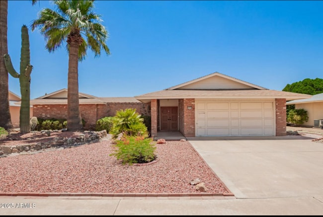 Building Photo - 10325 W Cameo Dr Rental