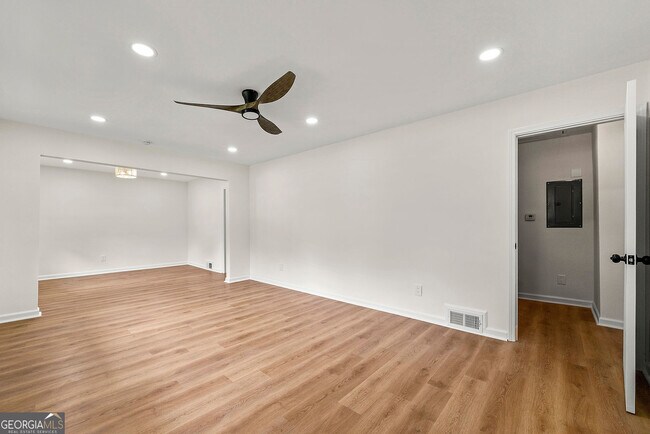 Photo - 1869 Joseph Ct