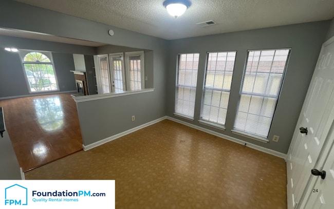 Photo - 8265 Cedar Chest Dr