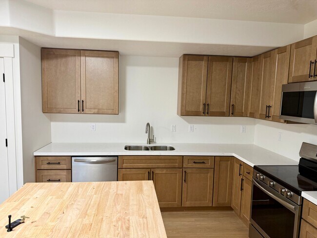 Photo - 11282 Alpine Creek Way
