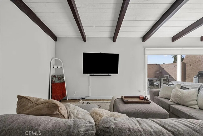 Photo - 7924 Woodman Ave Unit 35