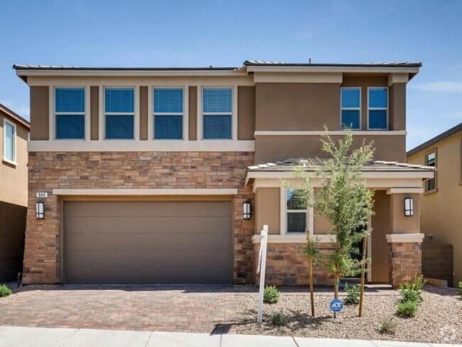 Building Photo - ADORABLE HOME IN SUMMERLIN!!! 5 BEDROOMS!