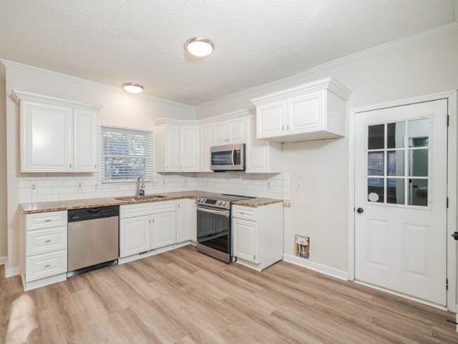 Photo - 2532 Birchford Ct