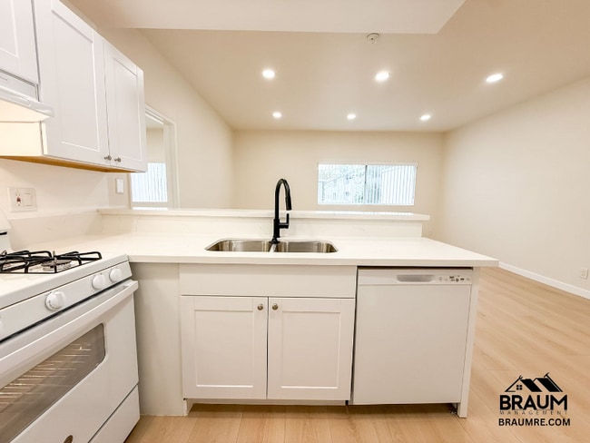 Photo - 11459 Collins St Unit 115