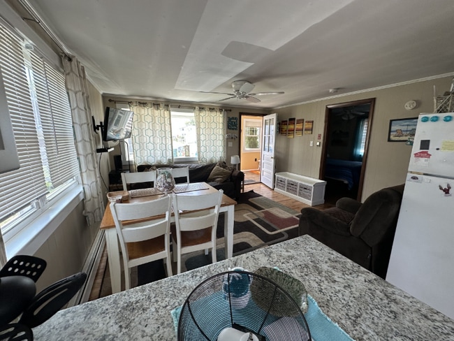 Photo - 1 Thorwald Ave