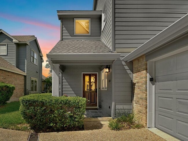 Photo - 6010 Long Champ Ct Condo Unit 110