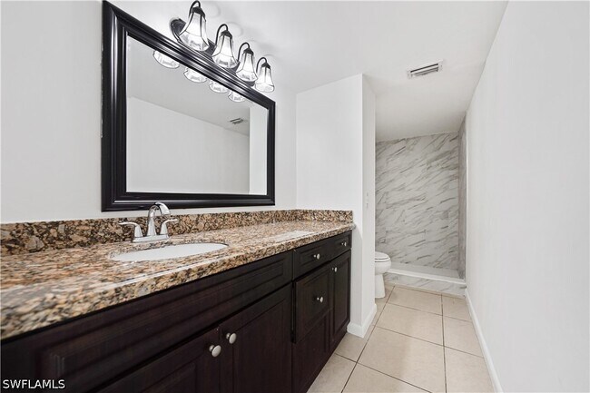 2173 White Pine Cir Unit C