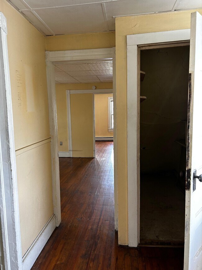 Photo - 59 Price St