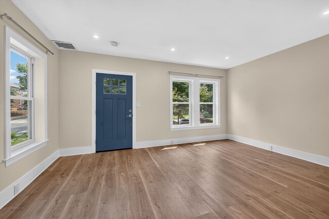 Photo - 3601 S St NW