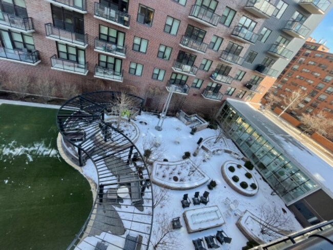 Photo - 883 S Clark St