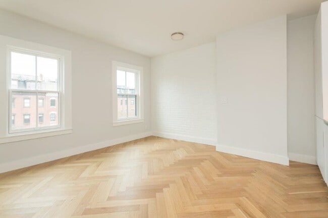 Photo - 468 Massachusetts Ave Unit 12