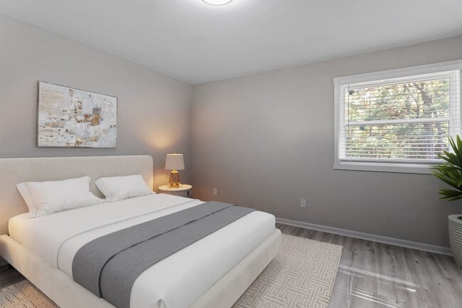 Photo - Beautiful Townhouse Near Downtown Clayton