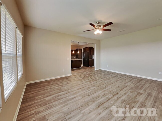 Photo - 2215 Osprey Ln