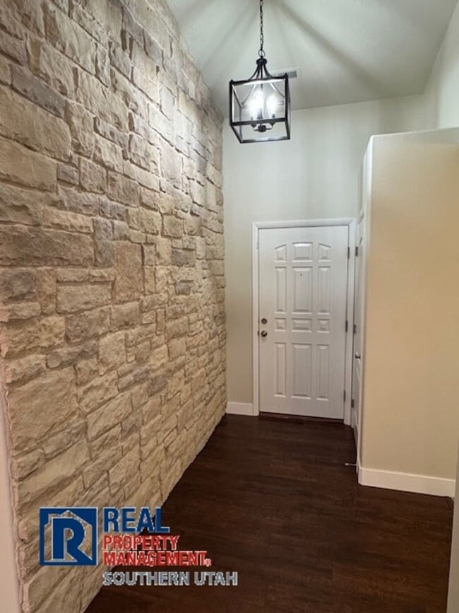 Photo - Sedona Hills Home