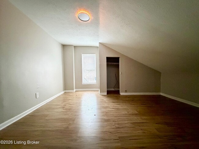 Photo - 2221 W Madison St