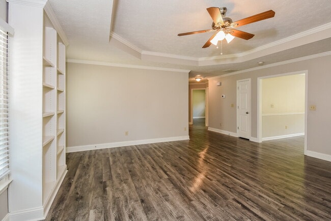 Photo - 1290 Shamrock Hill Cir