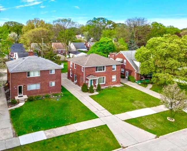 Building Photo - 2180 Vernier Rd Rental