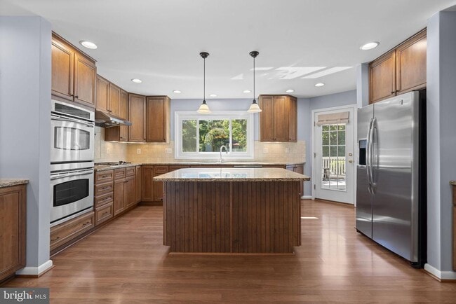 Photo - 4706 Bates Dr