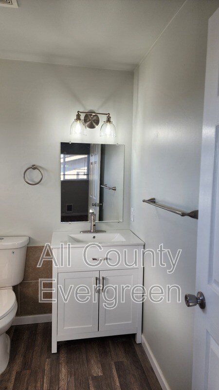 Photo - 308 Park Ave Unit ** Newly Renovated**