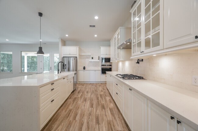 Photo - 25018 Rhett Butler Ct